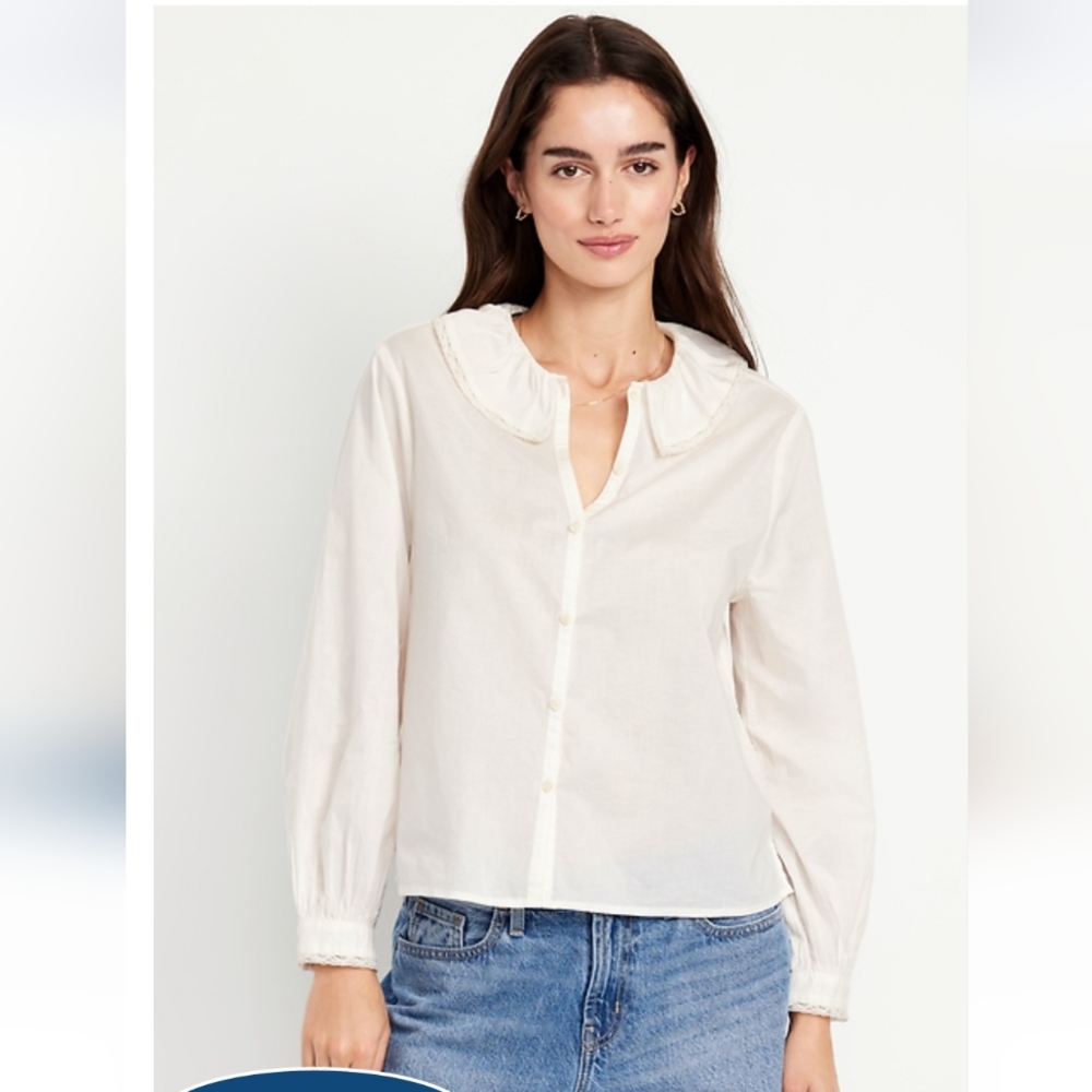 White Blouse With Collar